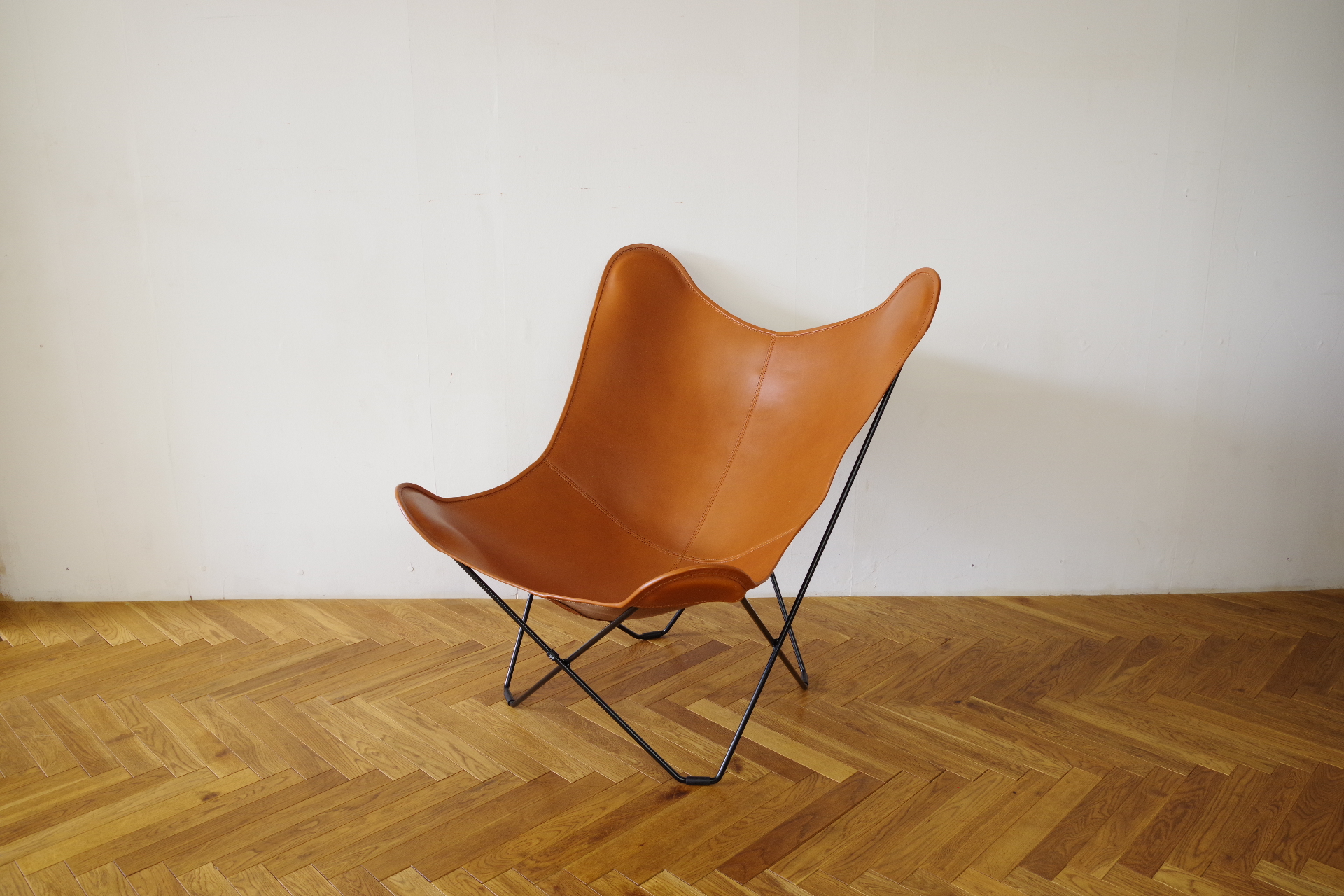 CUERO バタフライチェア BKFチェア 本革（BKF CHAIR FLYING